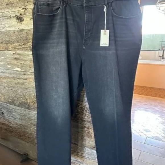 GOOD AMERICAN Good Legs Straight Jeans Black 255 High Rise Size 28–32 - Picture 7 of 10